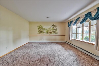 3205 Jones Blvd, Easton, PA 18045 - photo 7