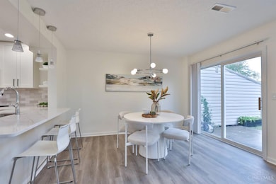 6134 Lakelyn unit 300D, Mason, OH 45040 - photo 7