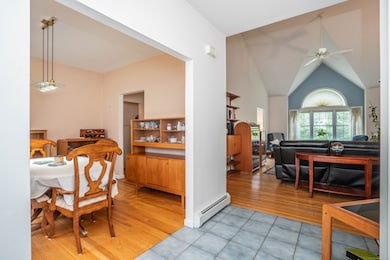 ,,,to your left as you enter, living room straight ahead