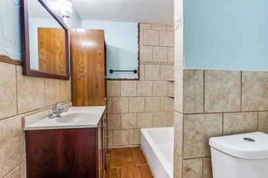 8818 Spaugh Ct, Fort Worth, TX 76108 - photo 7