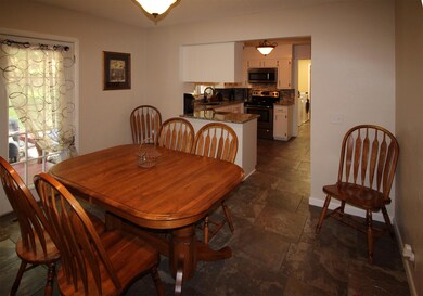 Dining toward Kitchen