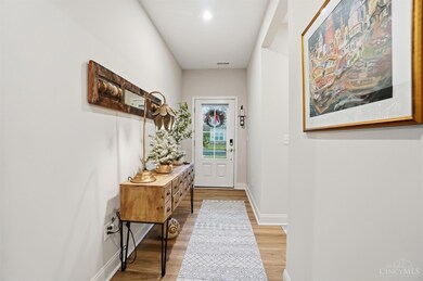 3740 Clydesdale Cir, Loveland, OH 45140 - photo 4