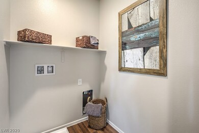  Pics are of a model home.