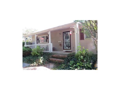 View of Front Porch & Entrance