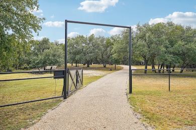 2785 Firethorn Path, Spring Branch, TX 78070 - photo 2