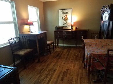 tanner front sitting room1