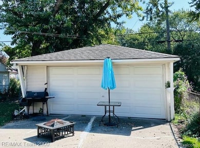 3135 Byrd St, Dearborn, MI 48124 - photo 6