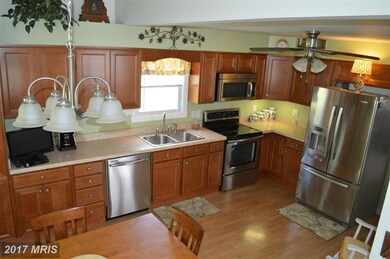 2506 Lakeview Ave, Sparrows Point, MD 21219 - photo 4