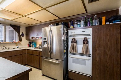 8238 W Amelia Ave - MLS-9