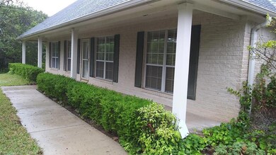 162 Heather Ridge Ct, Weatherford, TX 76085 - photo 2