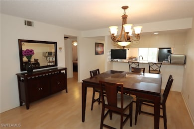 118 Palm Dr unit 8, Naples, FL 34112 - photo 2