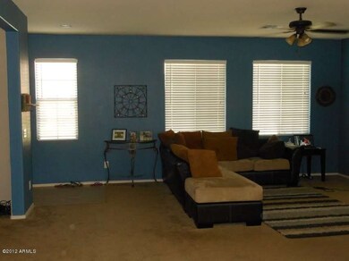 Spacious Living Room/Great Room