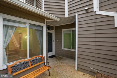 9401 Hickory Limb, Columbia, MD 21045 - photo 4