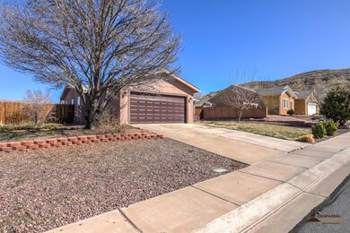 2 Front Exterior