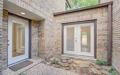 6 Town Oaks Place, Bellaire, TX 77401 - photo 5