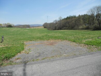 210 Householder Rd, Hedgesville, WV 25427 - photo 2