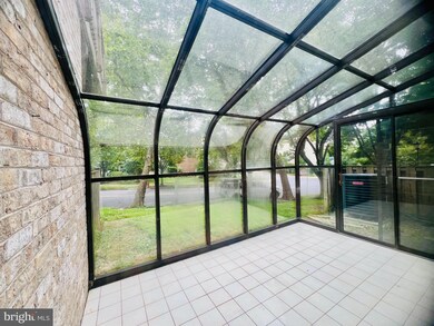 5502 Vantage Point Rd, Columbia, MD 21044 - photo 4