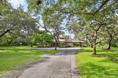 2126 Woodberry Rd, Brandon, FL 33510 - photo 2