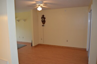 19 Saco St unit 20, Center Conway, NH 03813 - photo 4