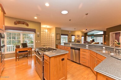 1640 Stillwater Ct NE unit 28, Grand Rapids, MI 49505 - photo 5