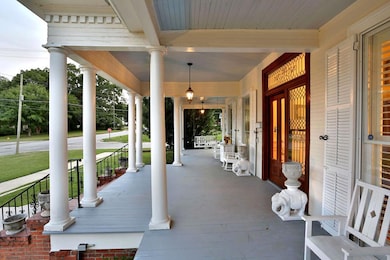 434 W Barbour St, Eufaula, AL 36027 - photo 7