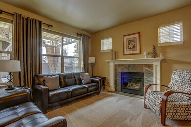 19707 Hollygrape St, Bend, OR 97702 - photo 3