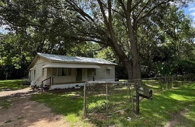 185 Gray Rd, Quincy, FL 32351 - photo 2