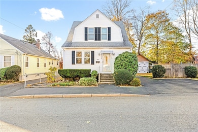 12 Lookout Ave, North Providence, RI 02911 - photo 2