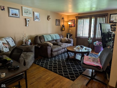 538 Harrison St, Anderson, IN 46012 - photo 5