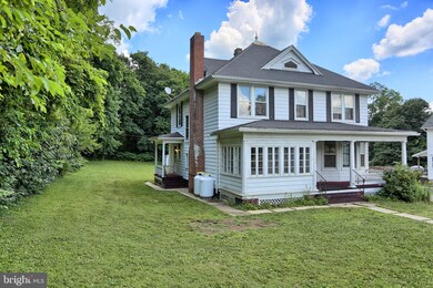 115 N Carlisle St, New Bloomfield, PA 17068 - photo 3