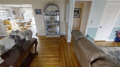68 Coolspring Dr, Cranston, RI 02920 - photo 5