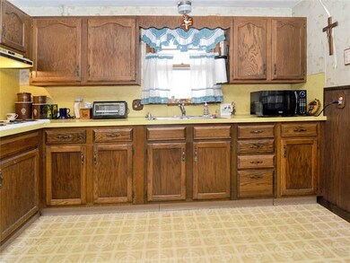 74 Veery Rd, Attleboro, MA 02703 - photo 3