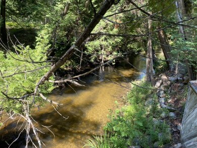 Cushman5
