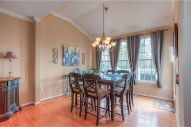 215 Tall Trees Cir, Downingtown, PA 19335 - photo 5