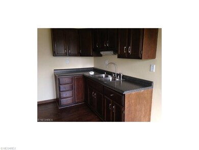 1822 Terrace Dr, East Liverpool, OH 43920 - photo 5