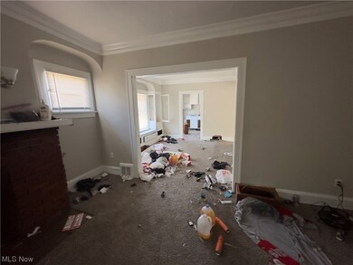 13115 Crennell Ave, Cleveland, OH 44105 - photo 4