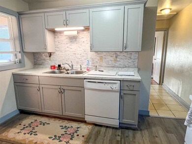 1135 E Broadway St, Cushing, OK 74023 - photo 3