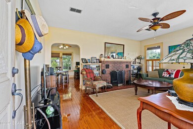 1206 S. Riverside-21