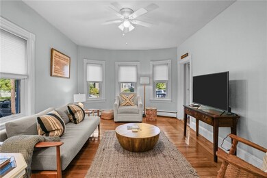 48 Constitution St unit 1, Bristol, RI 02809 - photo 5