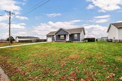 825 Stableford Ln, Oak Grove, KY 42262 - photo 7