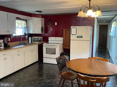 90 Knight Rd, Gettysburg, PA 17325 - photo 7