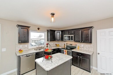 6 Lincoln Ave, Rensselaer, NY 12144 - photo 2