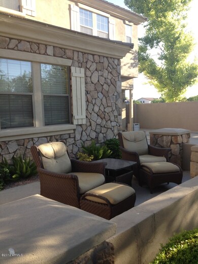 Sitting Area Front