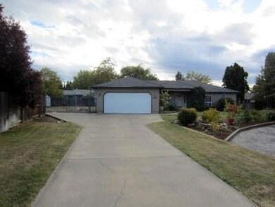 1351 Foxwood Dr, Medford, OR 97504 - photo 3