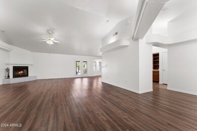 005-living-room