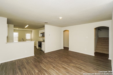 707 Belle Watling, San Antonio, TX 78221 - photo 3