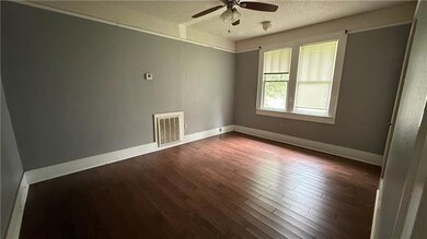 301 S General Pershing St, Hammond, LA 70403 - photo 7