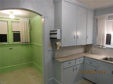 Will a little love and muscle this kitchen could b