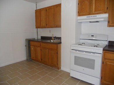 1210 Hampton St unit 1212, Scranton, PA 18504 - photo 4