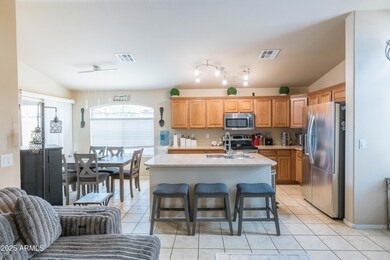 2725 E Mine Creek Rd 1208-